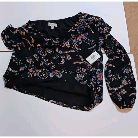 Belle Sky Women's Small One Shoulder Lined Black Floral Ruffle Blouse Top NWT - Picture 5 of 9